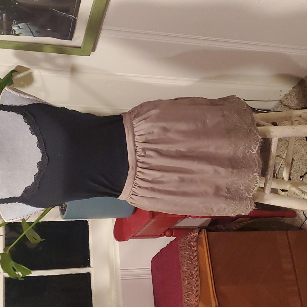 Taupe mini skirt